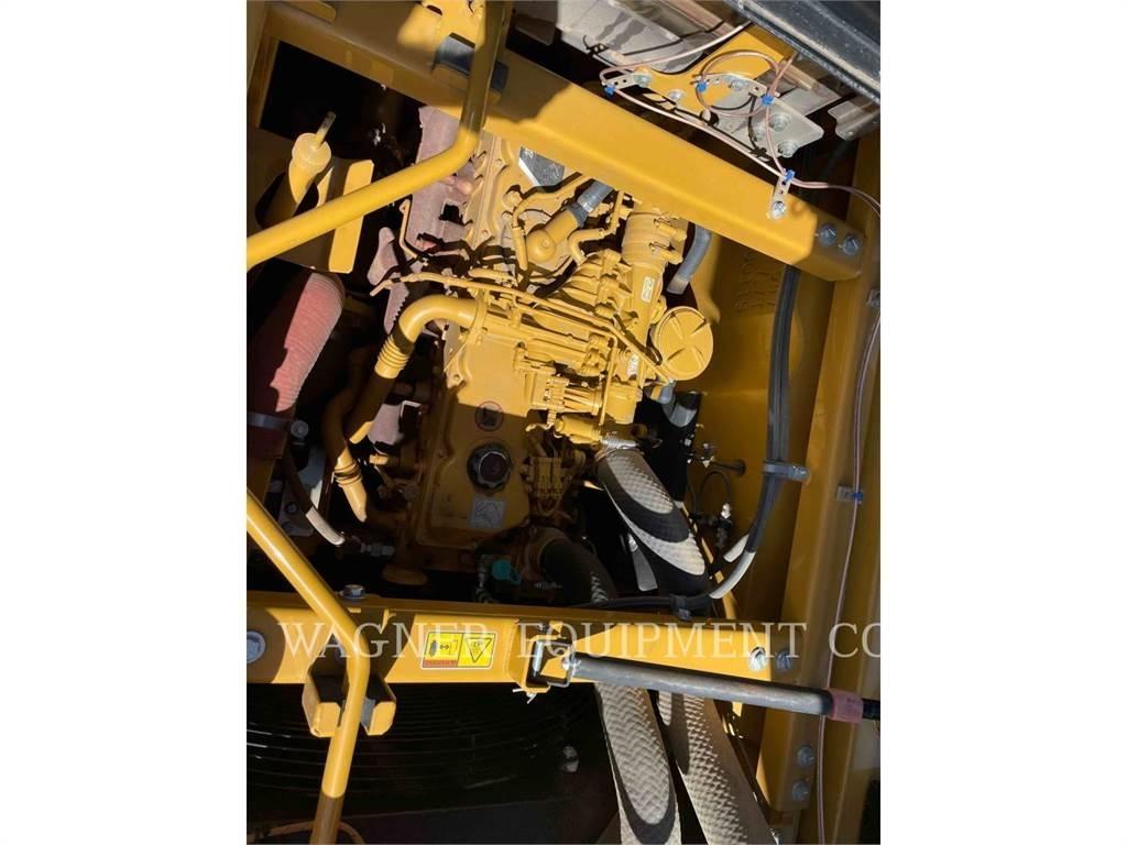 CAT 335FL Excavatoare pe șenile
