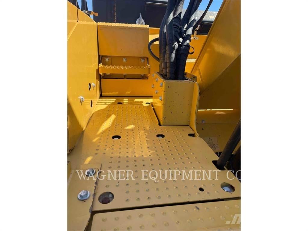CAT 335FL CRTC Excavatoare pe șenile
