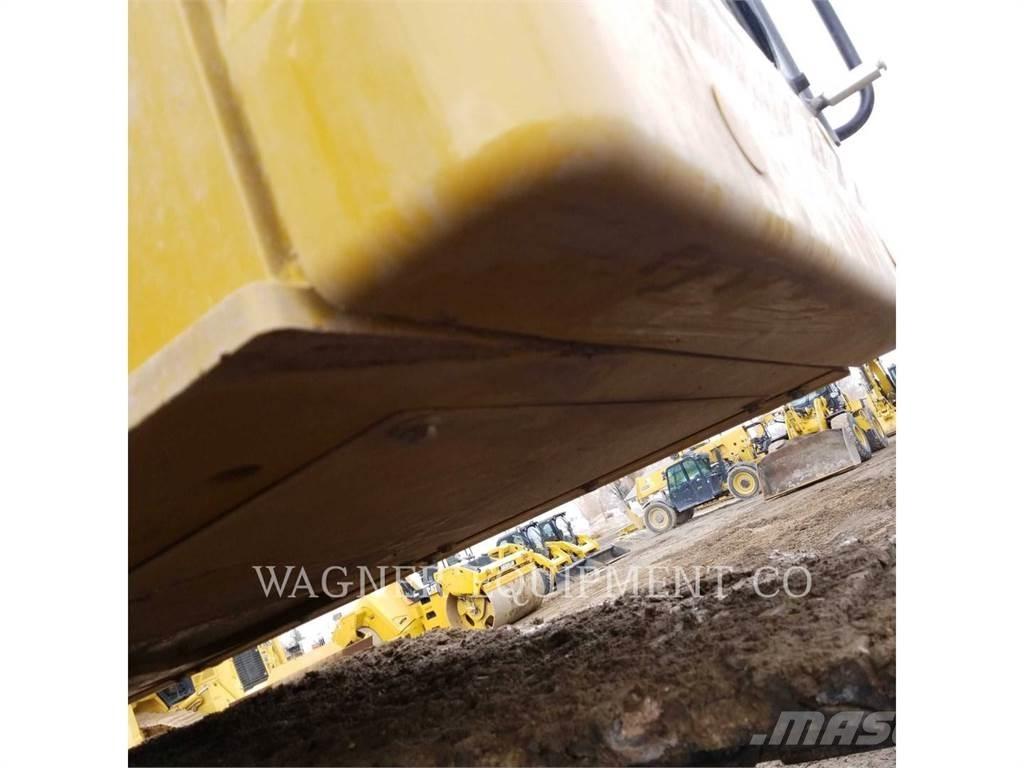 CAT 335FL TB Excavatoare pe șenile
