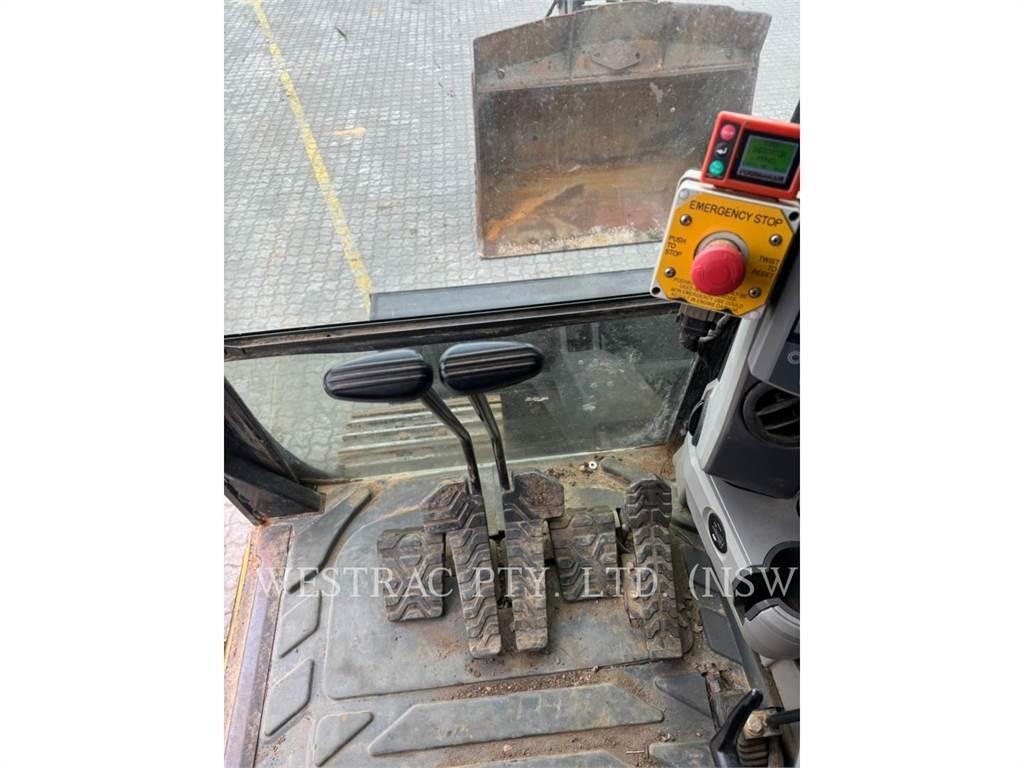 CAT 335FLCR Excavatoare pe șenile
