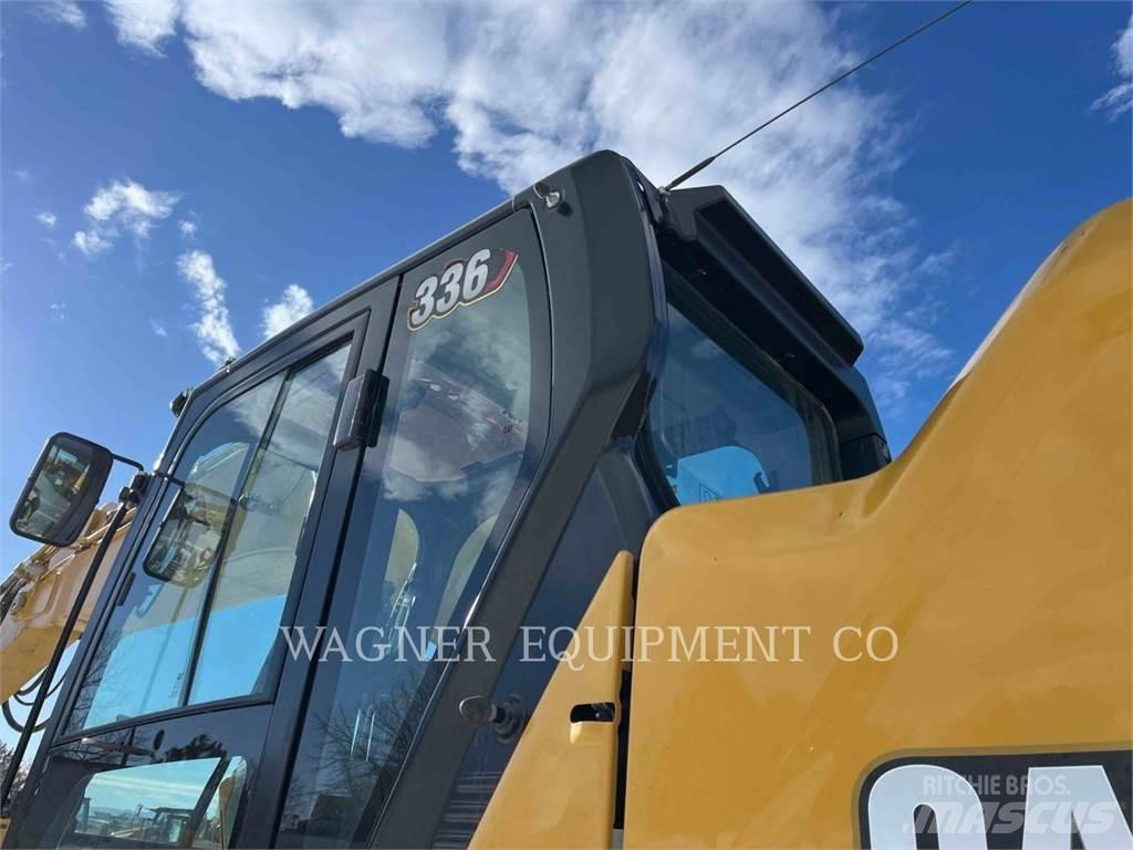 CAT 336 Excavatoare pe șenile
