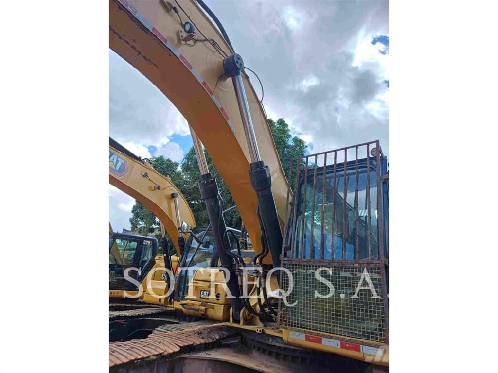 CAT 33607 Excavatoare pe șenile

