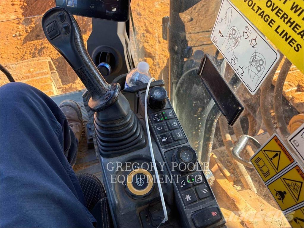 CAT 33607 Excavatoare pe șenile
