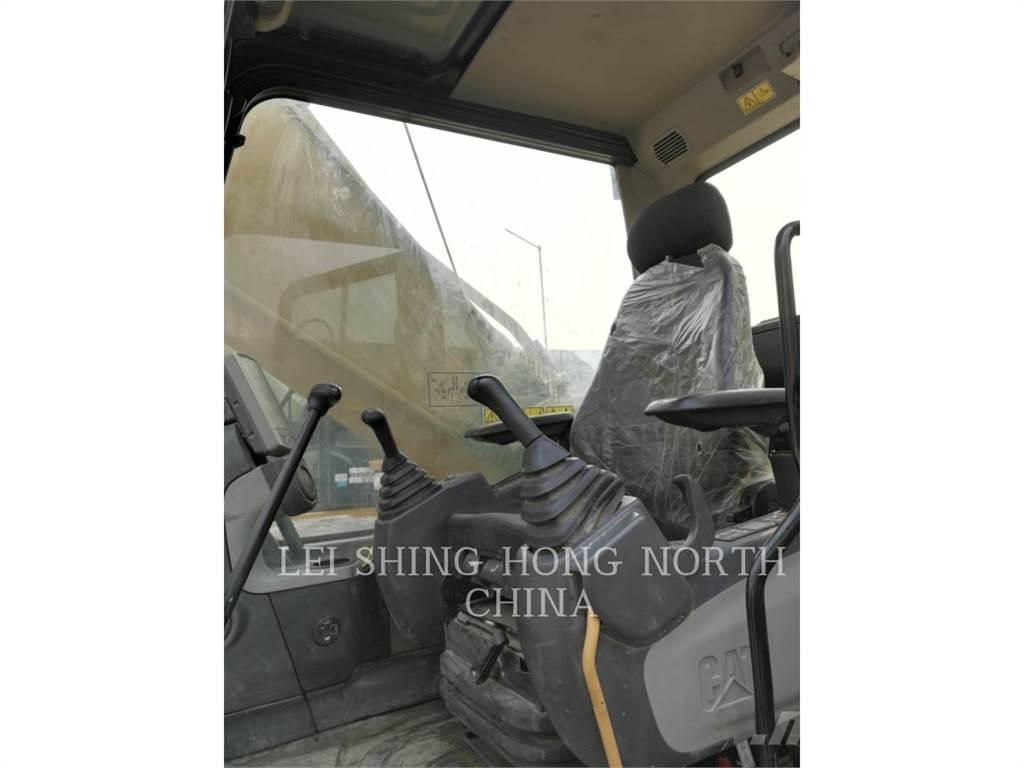 CAT 336D2 Excavatoare pe șenile
