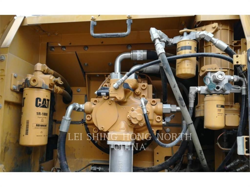 CAT 336D2 Excavatoare pe șenile
