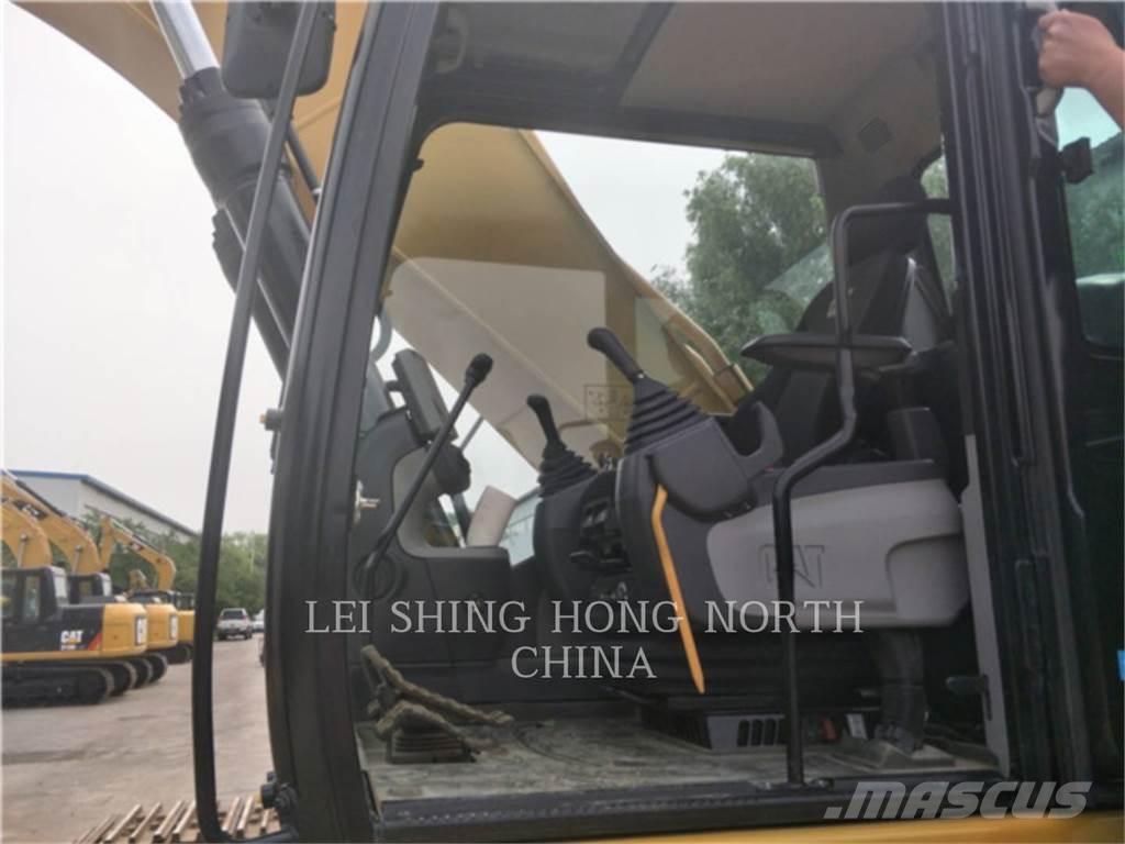 CAT 336D2 Excavatoare pe șenile
