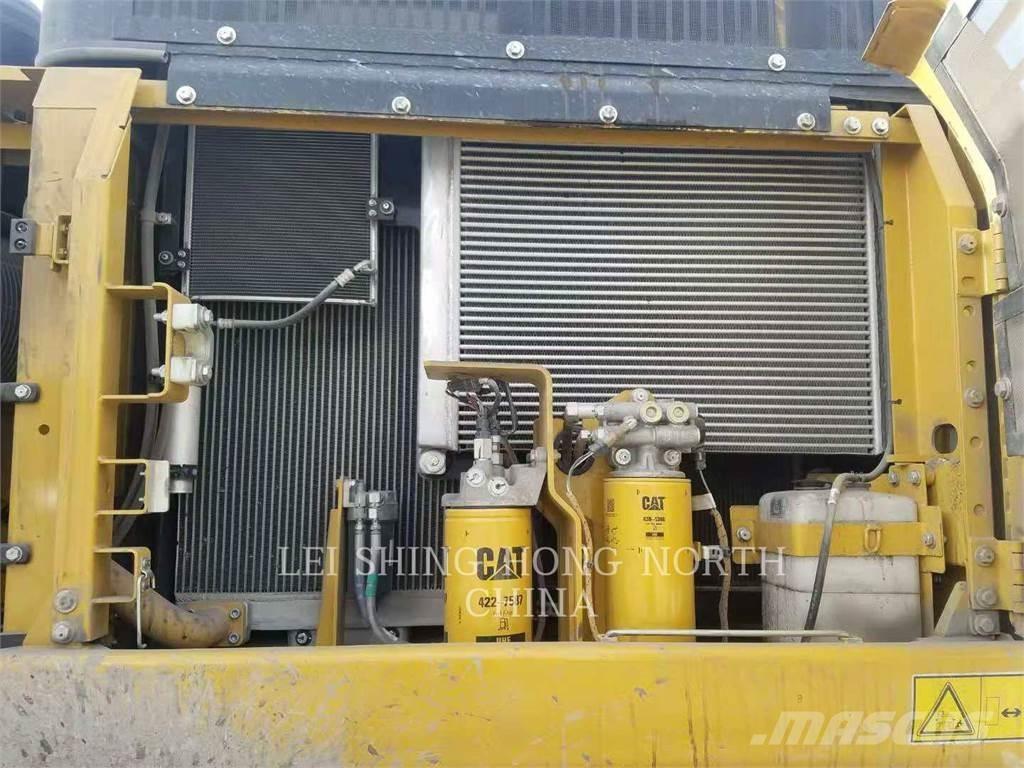 CAT 336D2 Excavatoare pe șenile
