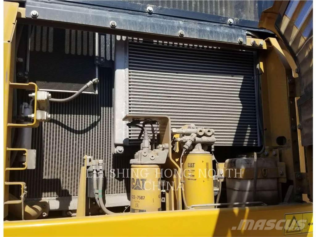 CAT 336D2 Excavatoare pe șenile
