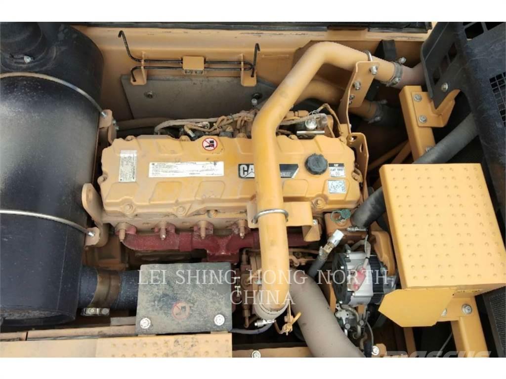 CAT 336D2 Excavatoare pe șenile
