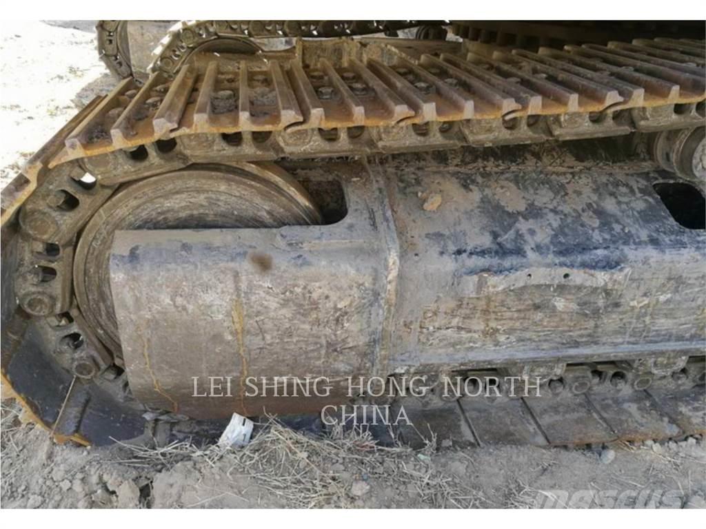 CAT 336D2 Excavatoare pe șenile
