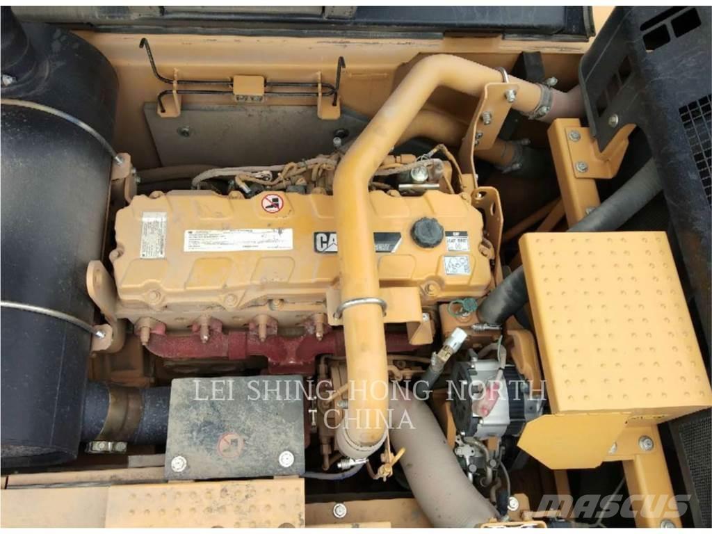 CAT 336D2 Excavatoare pe șenile
