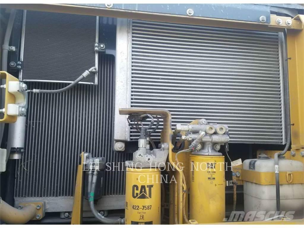 CAT 336D2 Excavatoare pe șenile
