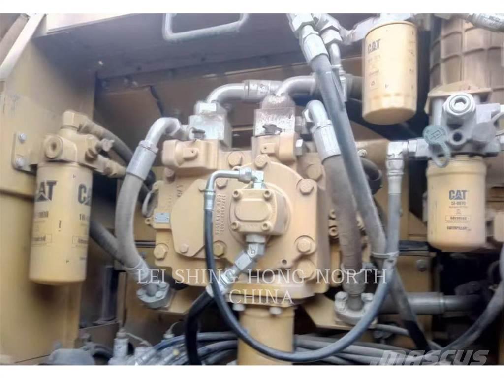 CAT 336D2XE Excavatoare pe șenile
