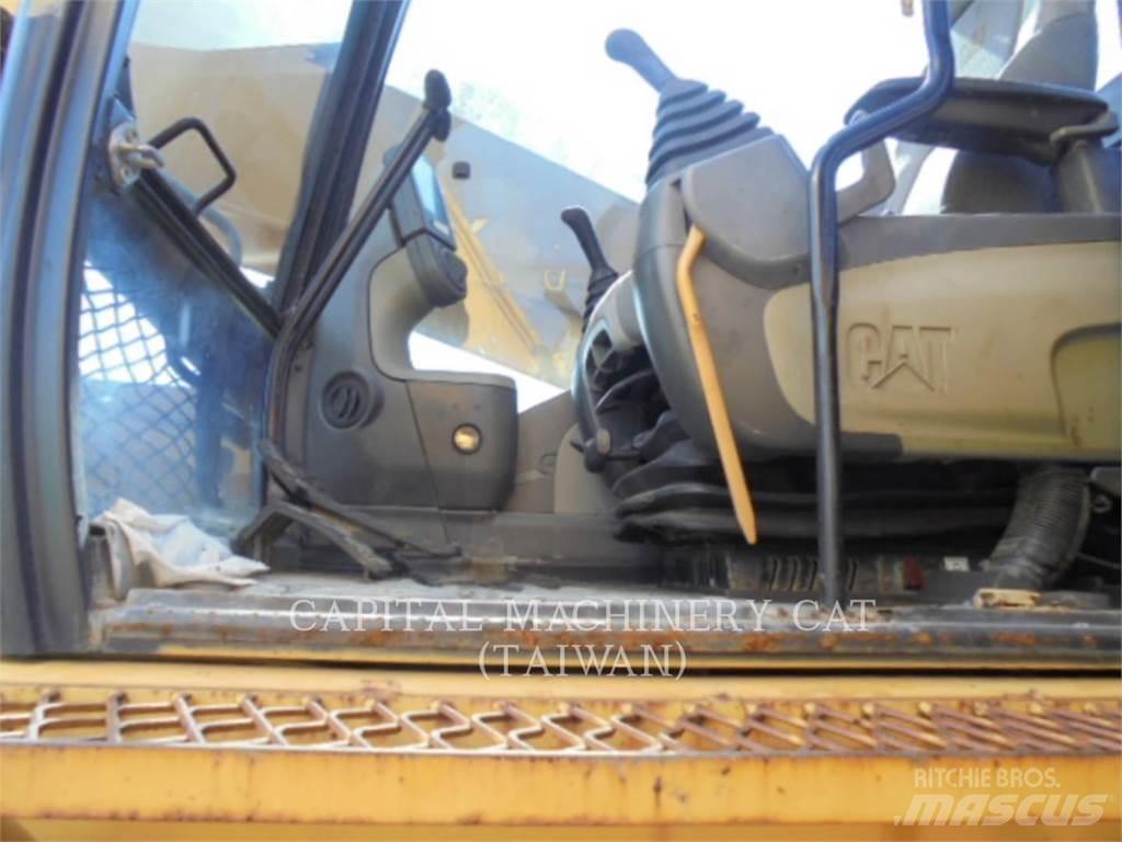 CAT 336DL Excavatoare pe șenile
