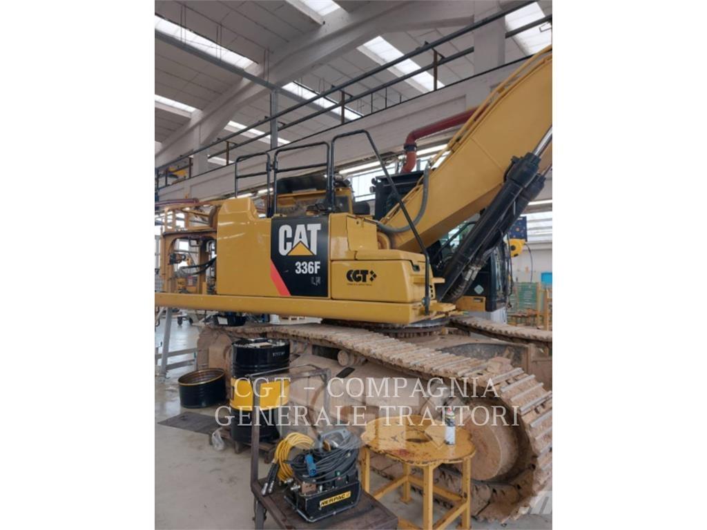 CAT 336F Excavatoare pe șenile
