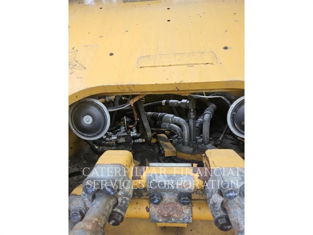 CAT 336FL Excavatoare pe șenile
