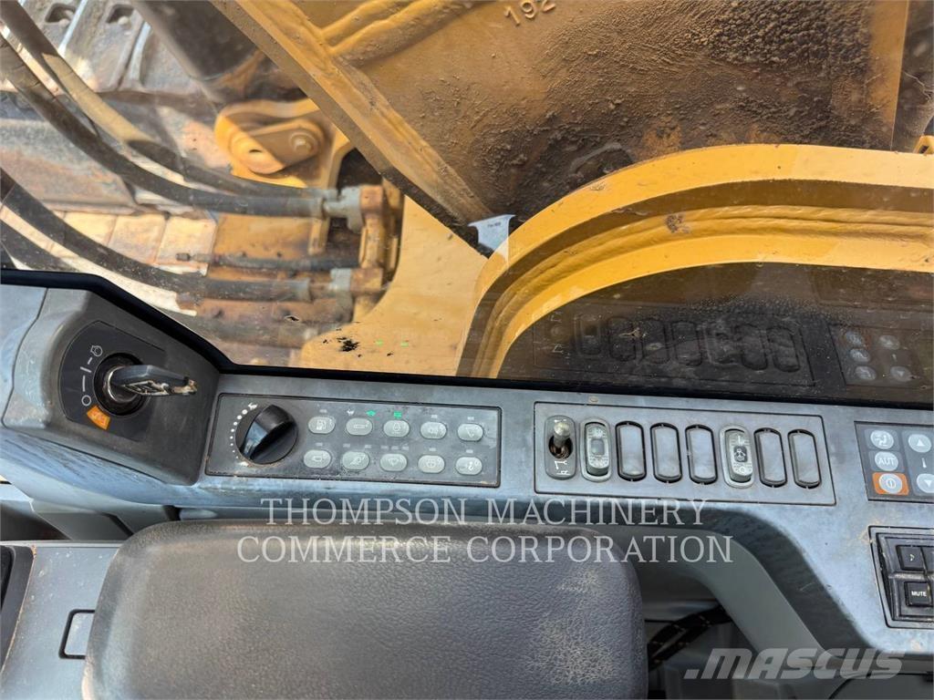 CAT 336FL Excavatoare pe șenile

