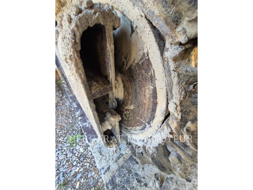 CAT 340 Excavatoare pe șenile
