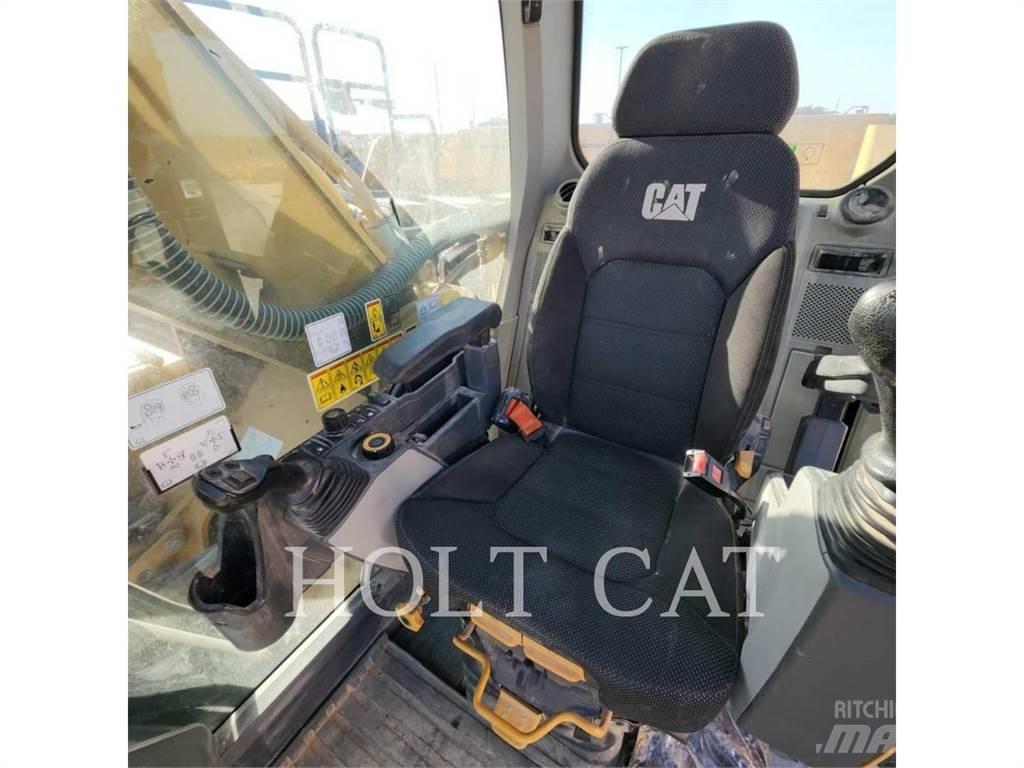 CAT 340 10 Excavatoare pe șenile
