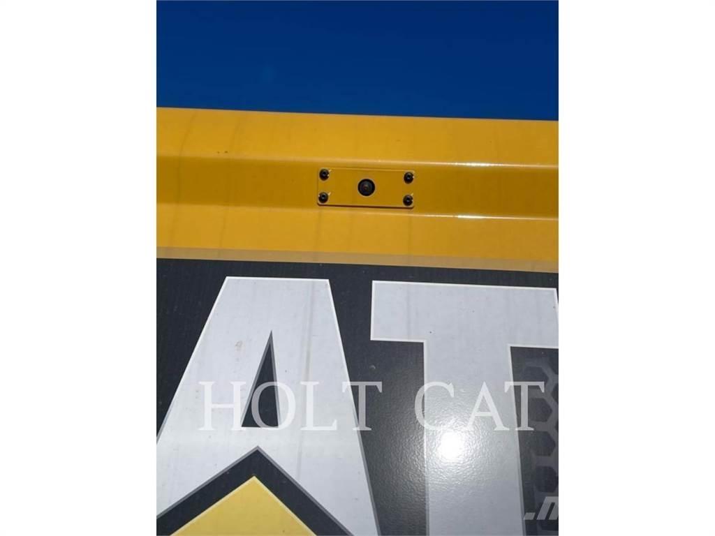 CAT 340 12 Excavatoare pe șenile

