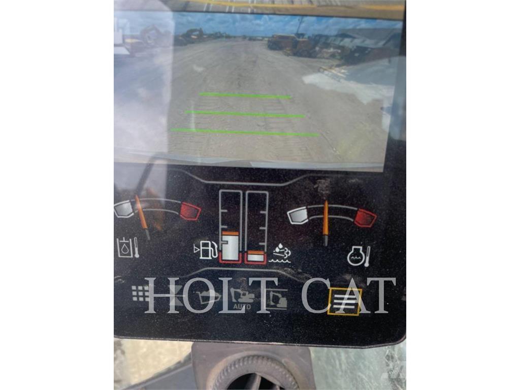 CAT 340 12 Excavatoare pe șenile
