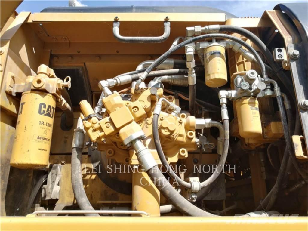 CAT 340D2L Excavatoare pe șenile
