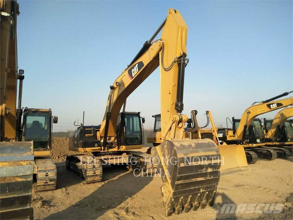 CAT 340D2L Excavatoare pe șenile
