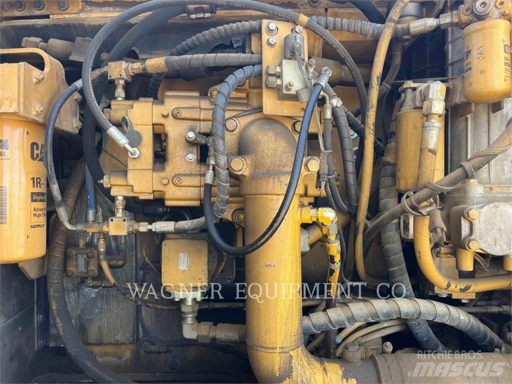 CAT 345BL Excavatoare pe șenile
