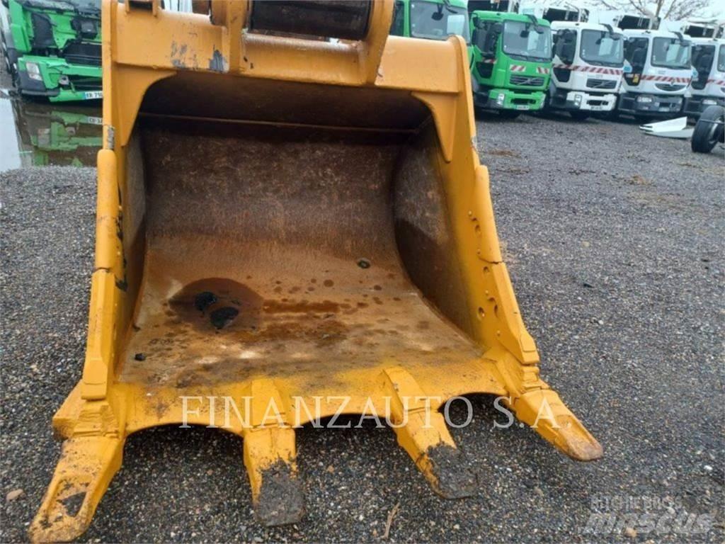 CAT 349D Excavatoare pe șenile
