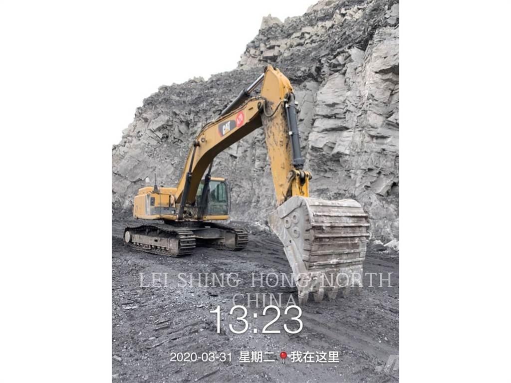 CAT 349D2 Excavatoare pe șenile
