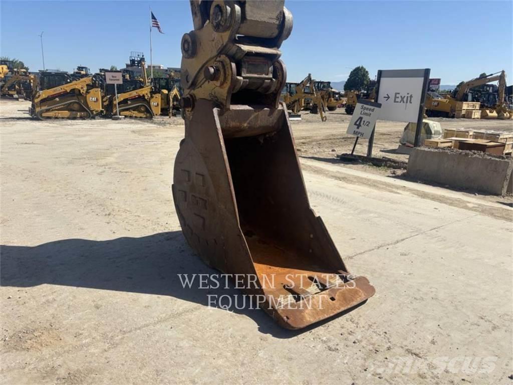 CAT 349F Excavatoare pe șenile
