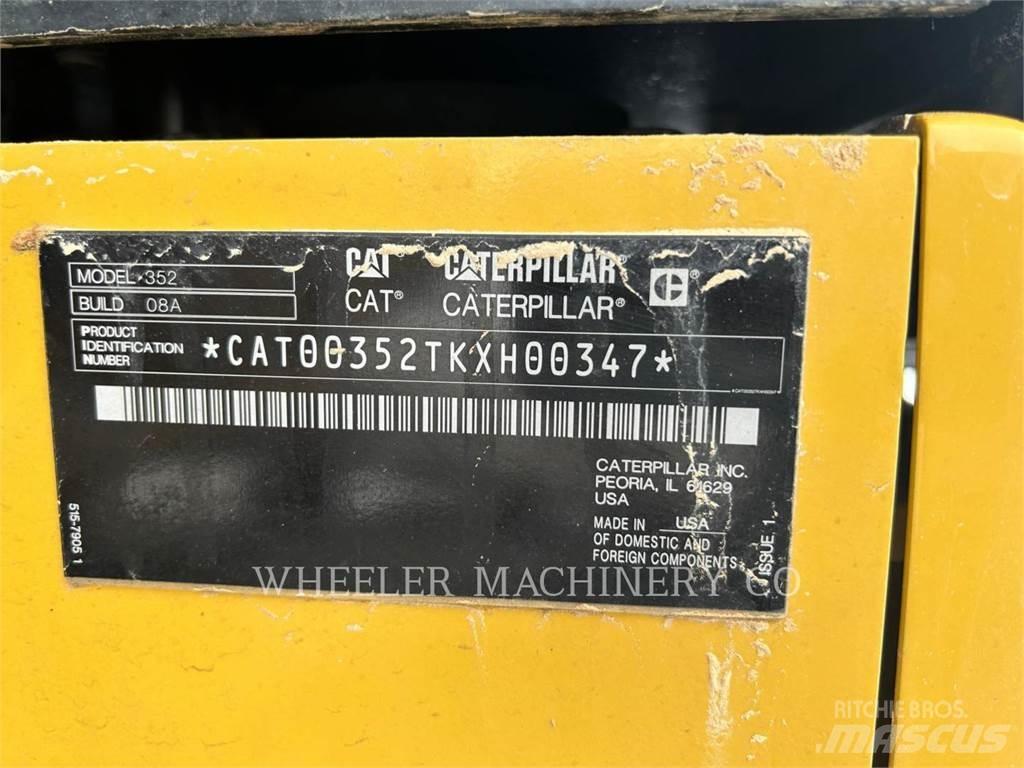 CAT 352 Excavatoare pe șenile
