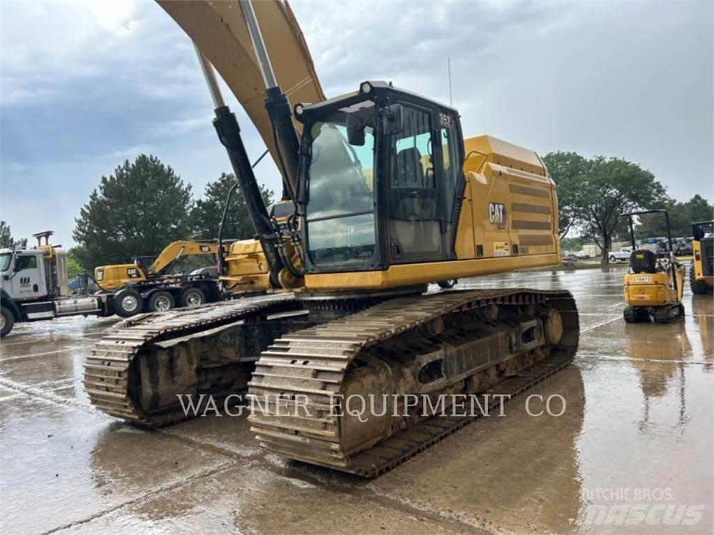 CAT 352 Excavatoare pe șenile
