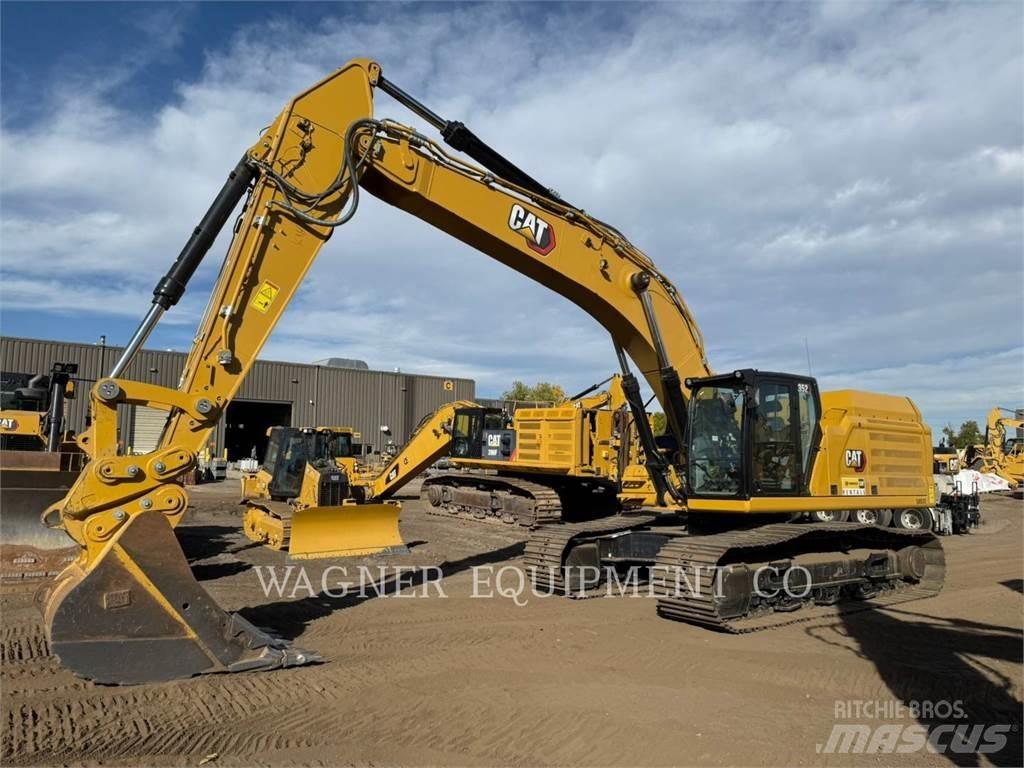 CAT 352 Excavatoare pe șenile
