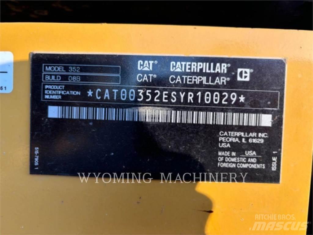 CAT 352 Excavatoare pe șenile
