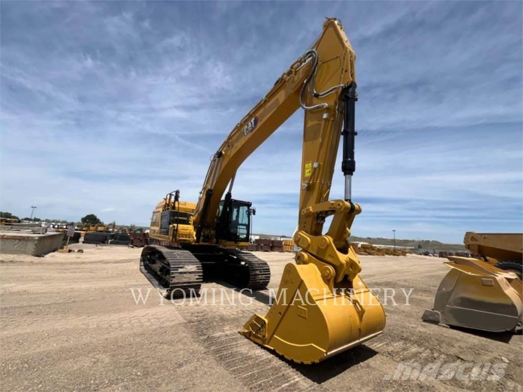 CAT 352 Excavatoare pe șenile
