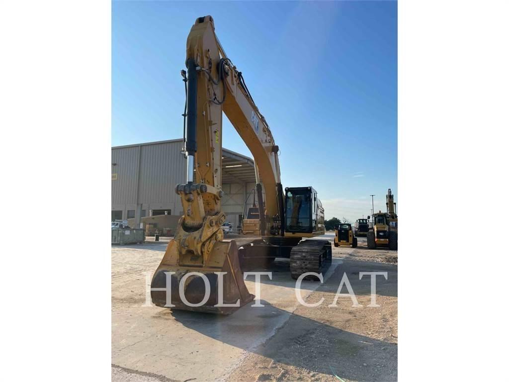 CAT 352 11 Excavatoare pe șenile
