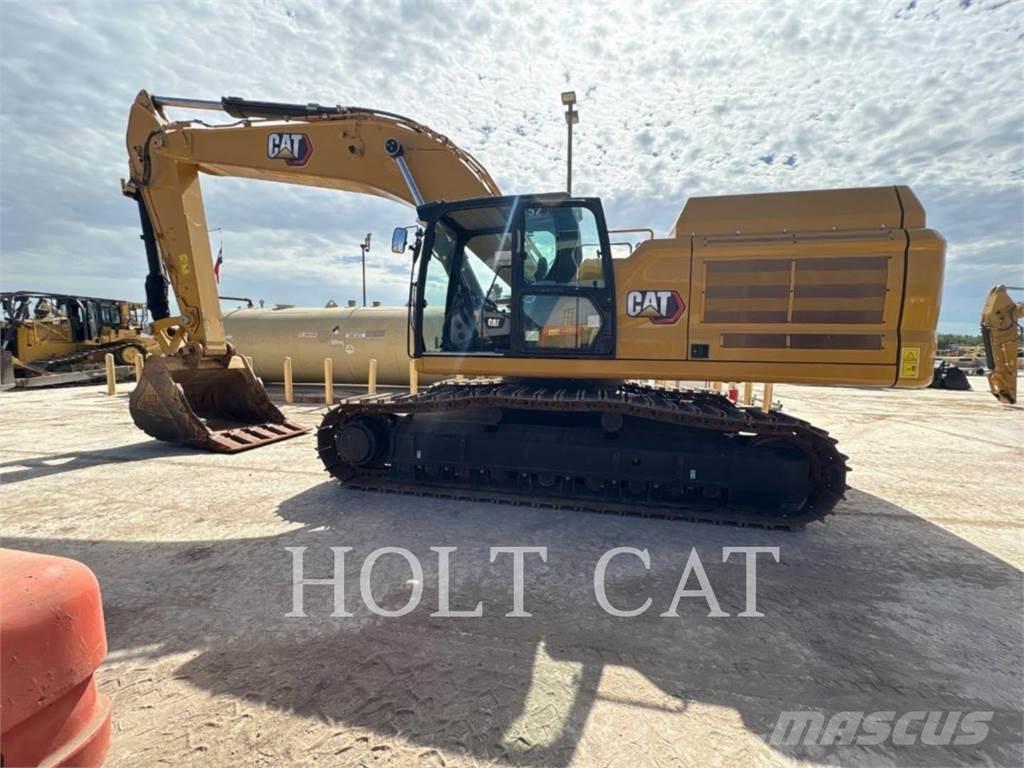 CAT 352 11 Excavatoare pe șenile
