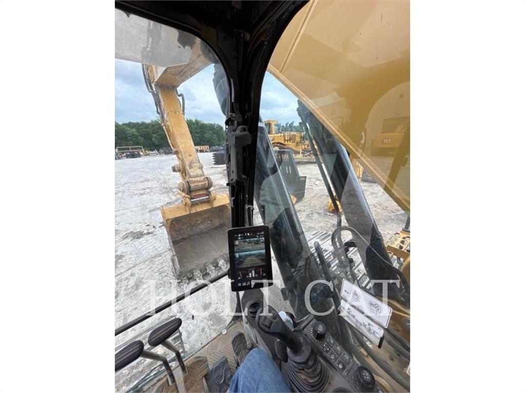 CAT 352 11 TC Excavatoare pe șenile
