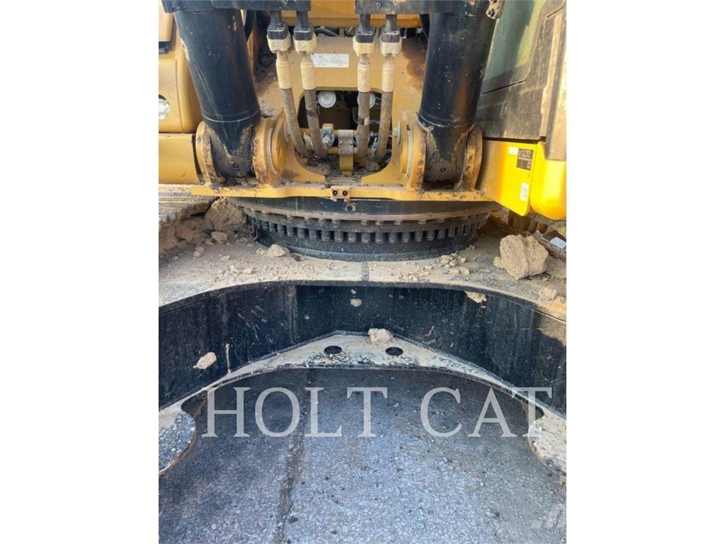 CAT 352 11 TC Excavatoare pe șenile
