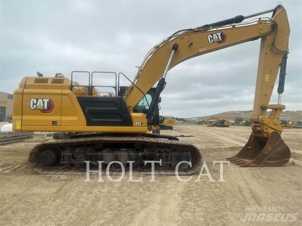 CAT 352 12 Excavatoare pe șenile
