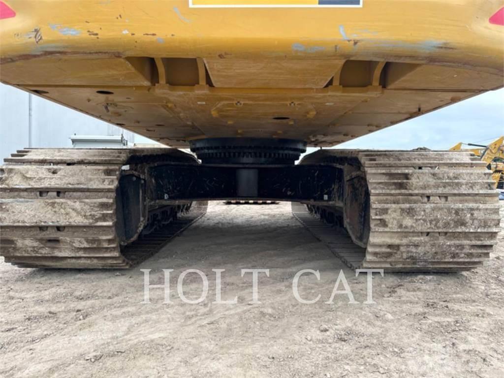 CAT 352 12 TC Excavatoare pe șenile
