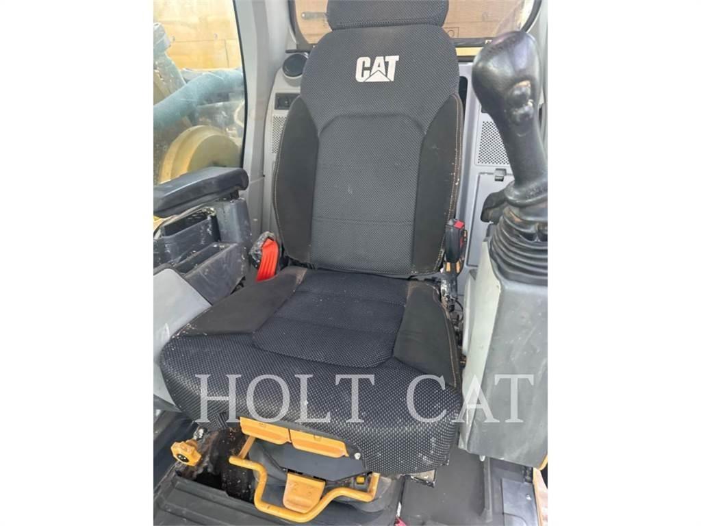 CAT 352 12 TC Excavatoare pe șenile
