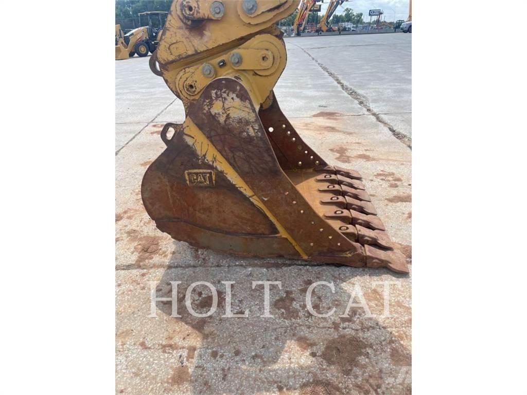 CAT 352 12 TC Excavatoare pe șenile
