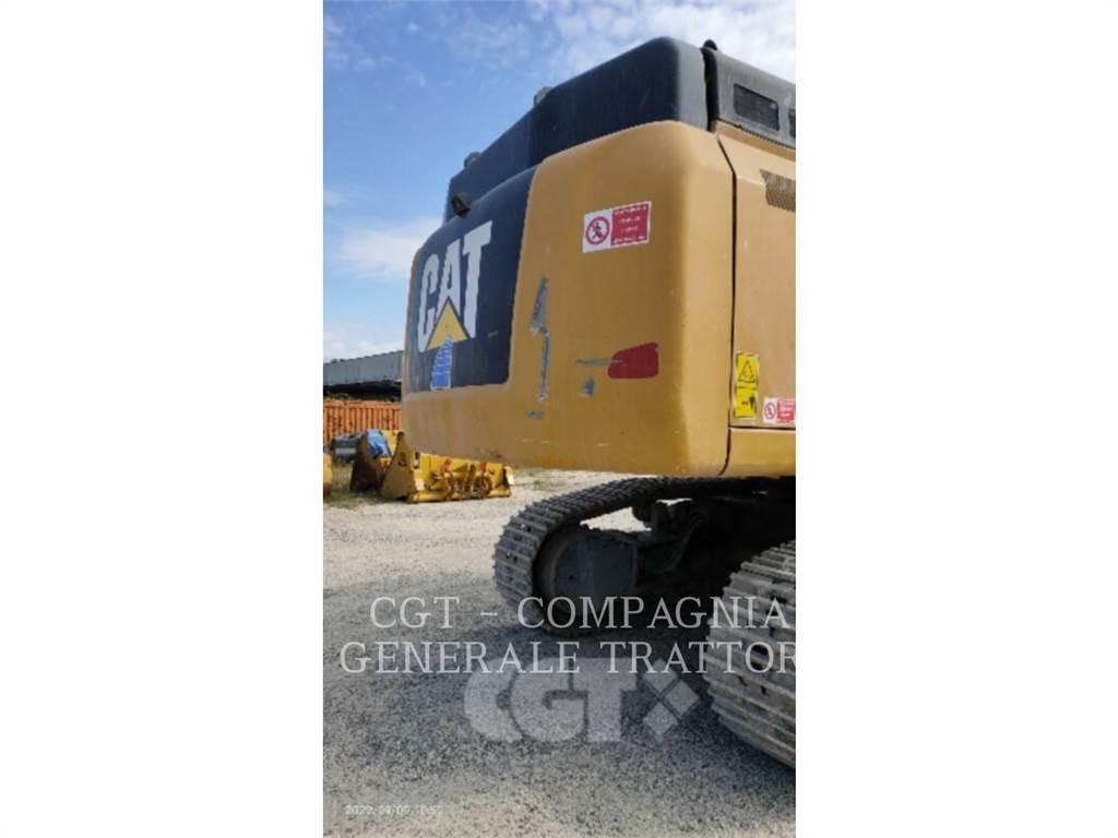 CAT 352F Excavatoare pe șenile
