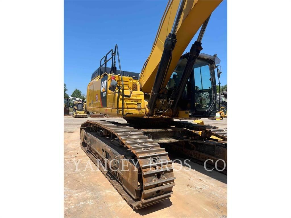 CAT 352F Excavatoare pe șenile
