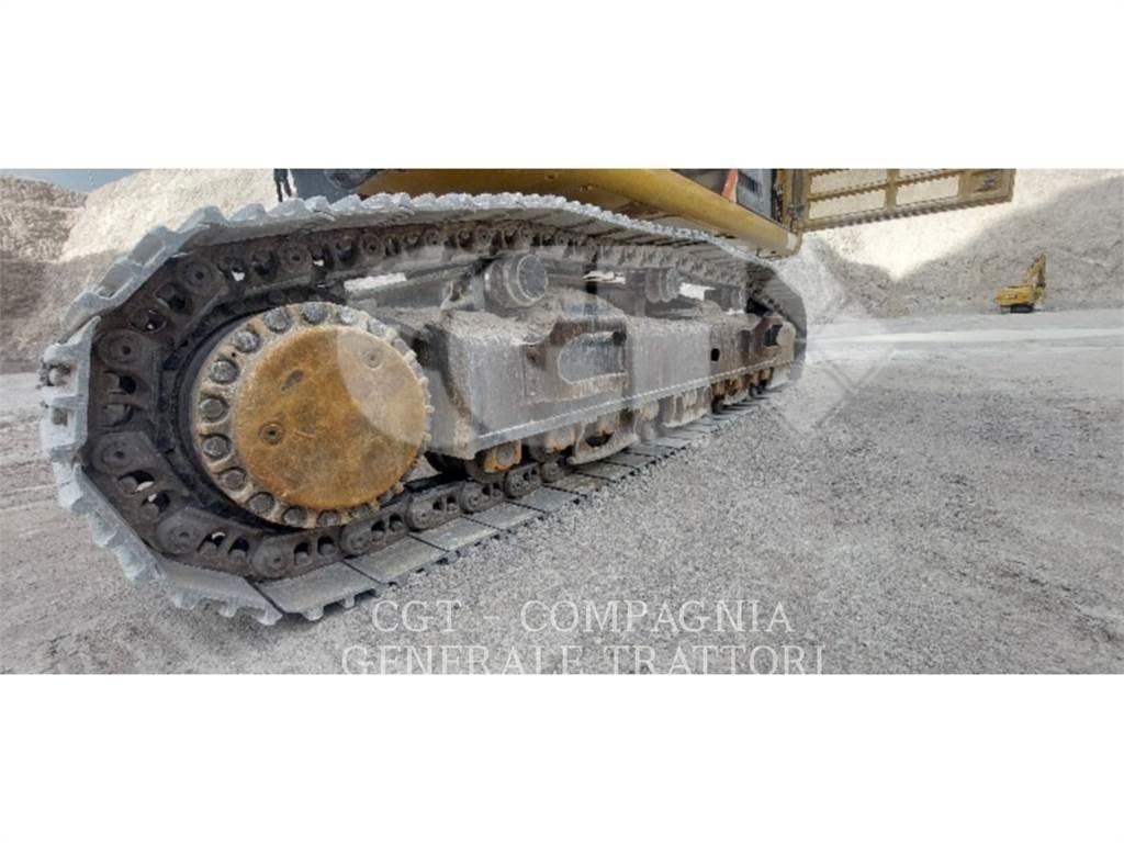 CAT 352F Excavatoare pe șenile
