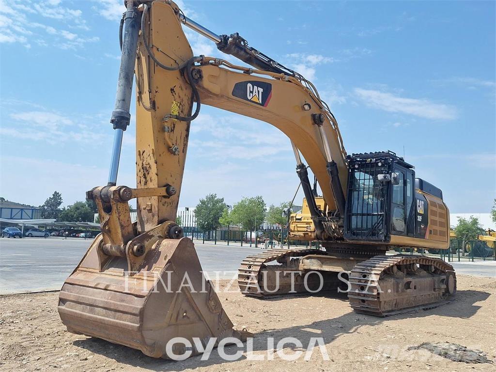 CAT 352FL Excavatoare pe șenile
