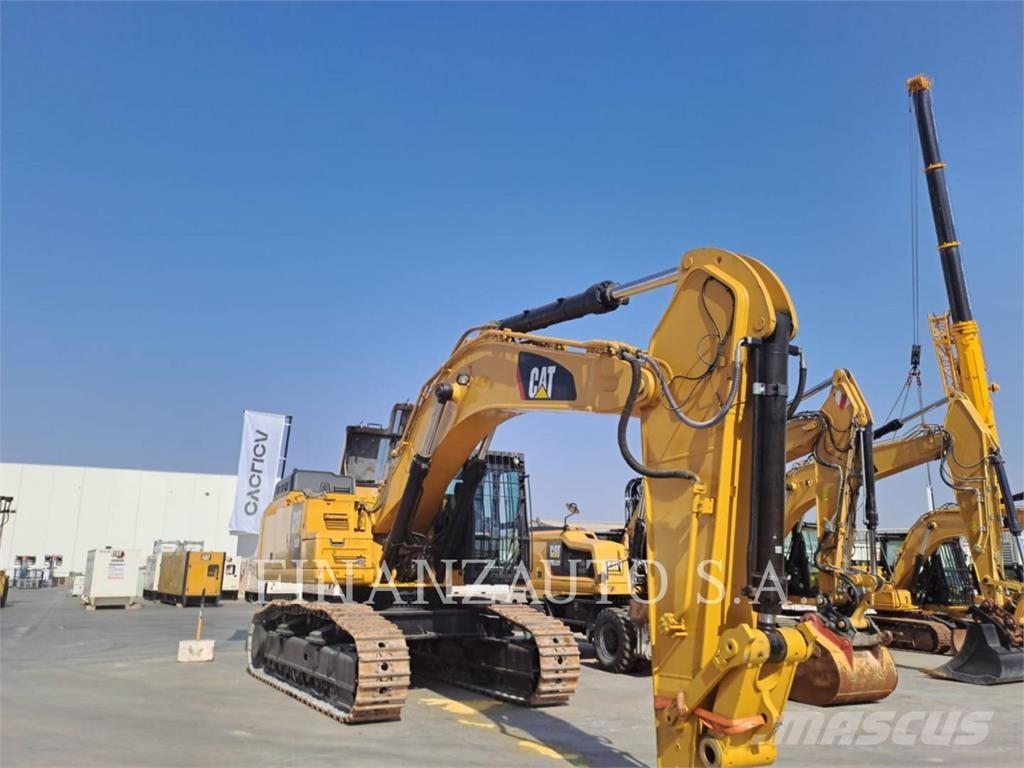 CAT 352FL Excavatoare pe șenile

