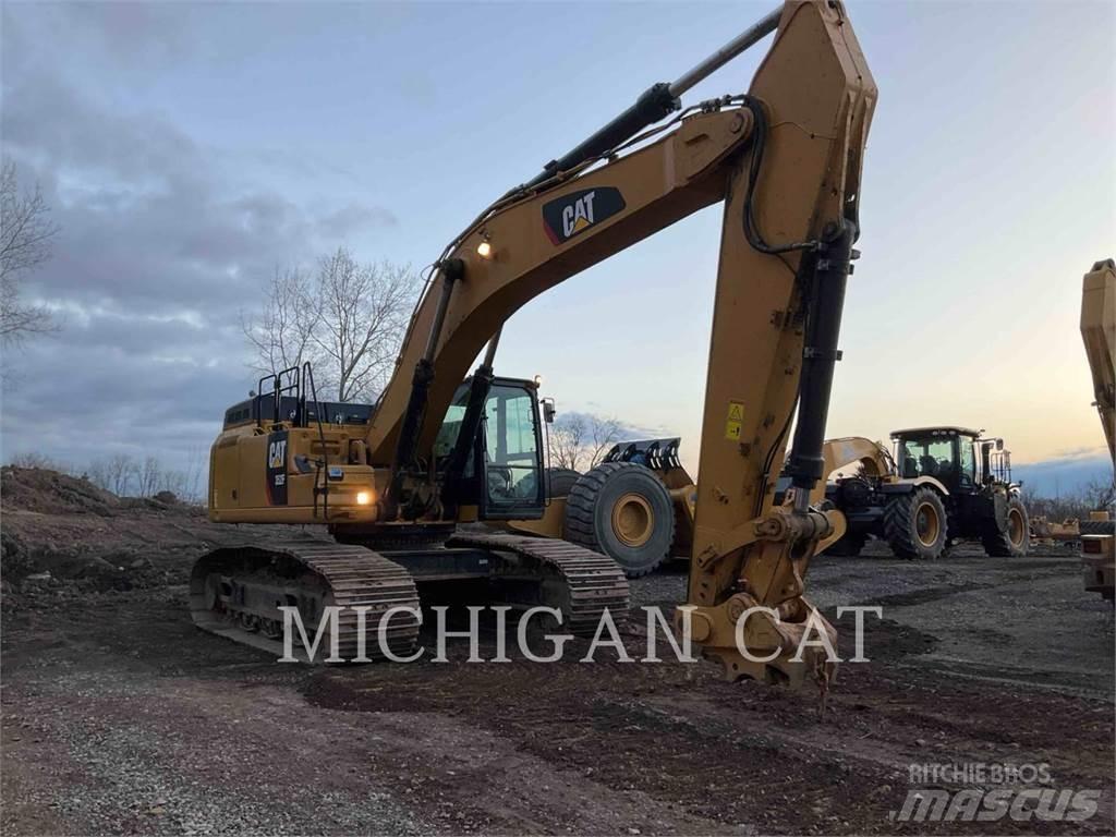 CAT 352FVG Excavatoare pe șenile
